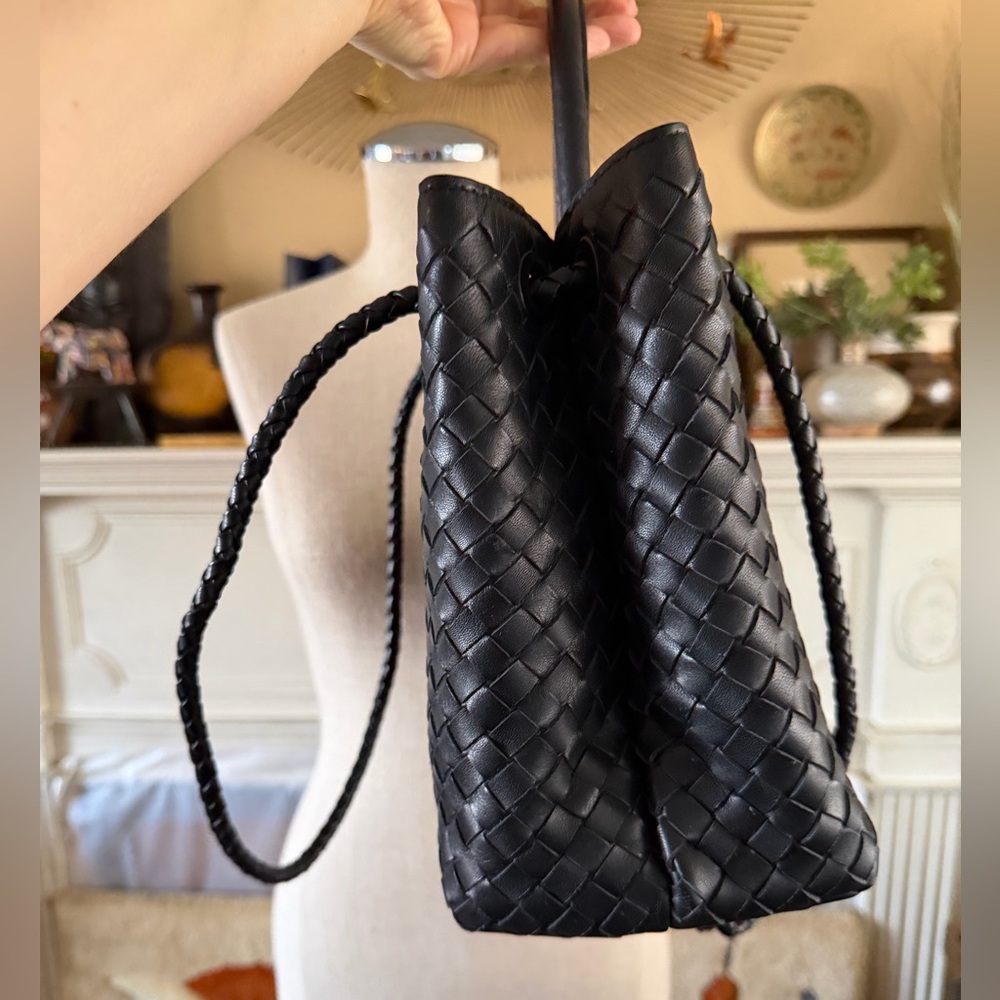 Quince Italian Leather Handwoven Satchel in black - Picture 15 of 16